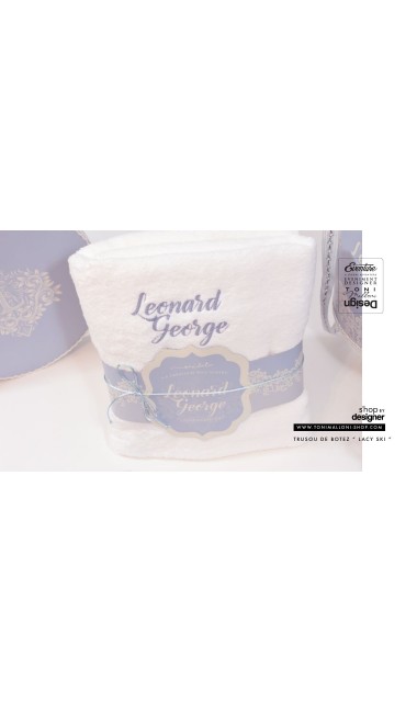Trusou botez baieti personalizat prin brodare cu numele bebelusului, Lacy Ski 13